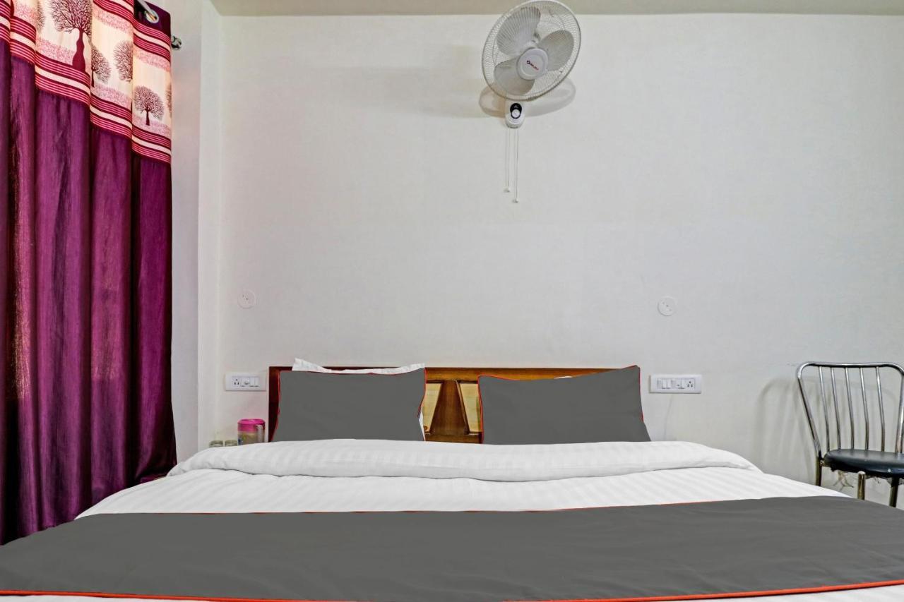 Hotel Capital O 84320 Heaven'S Mahasu Villa
